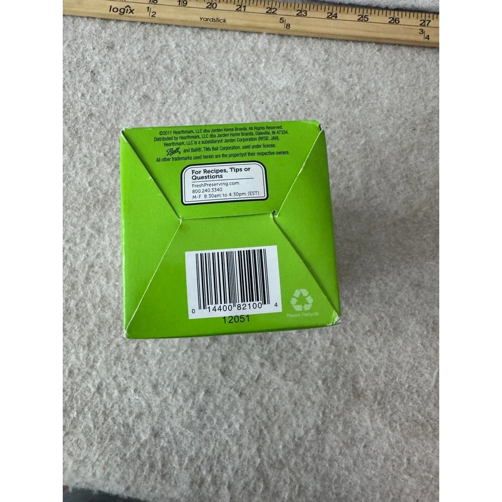 Ball 8 oz Freezer Jars EverSeal Technology Leakproof Lid BPA Free Green New